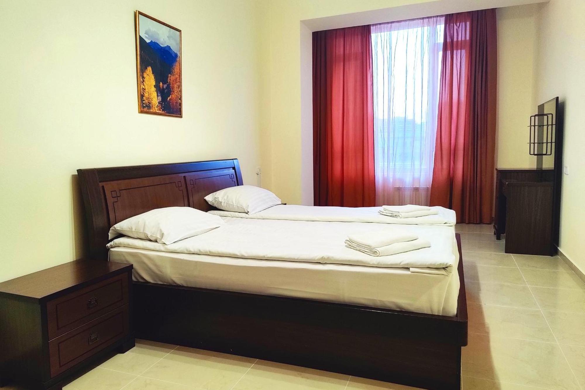 3 Bedroom Apartment In Homey Residence Erivan Exterior foto
