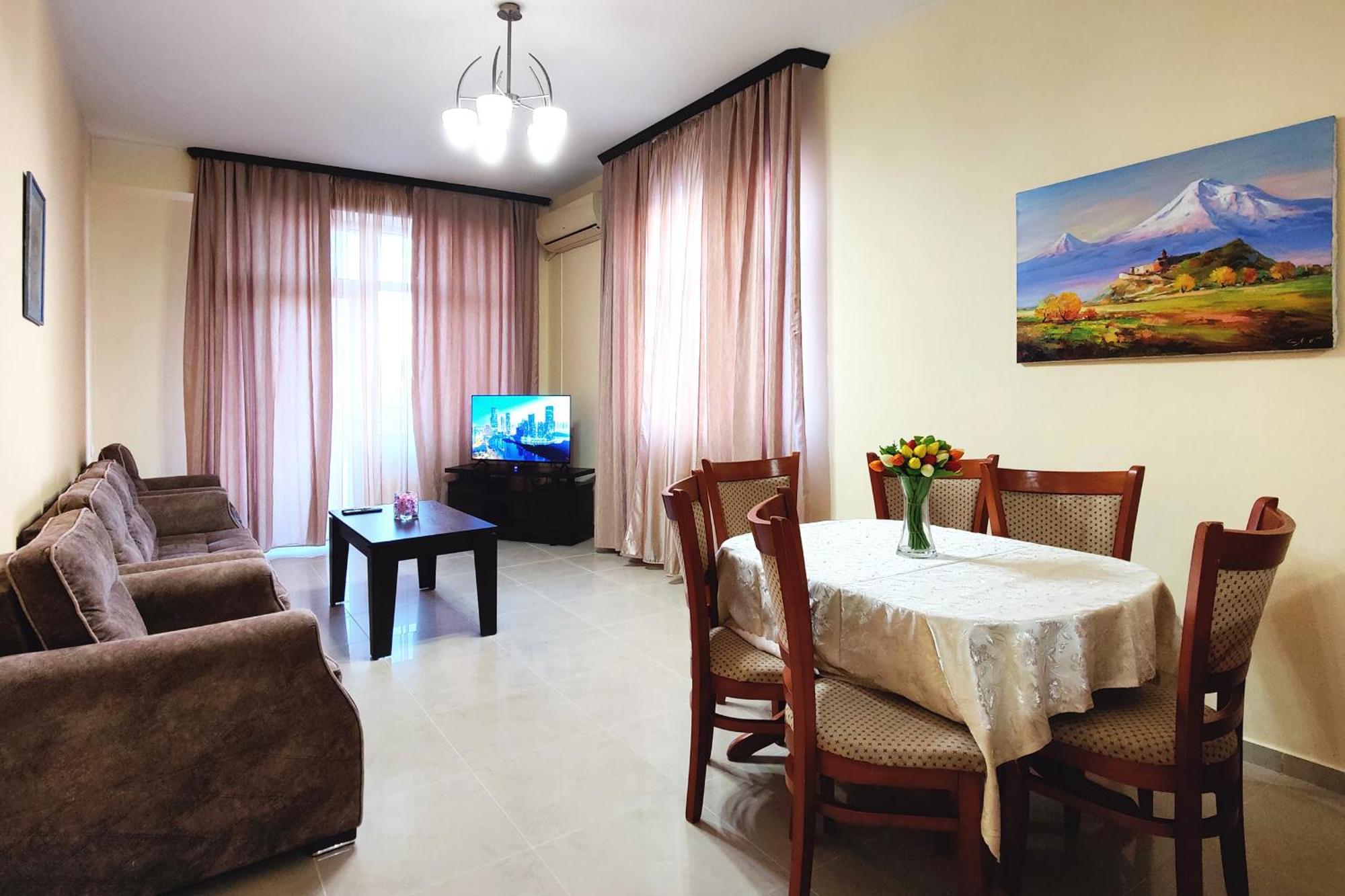 3 Bedroom Apartment In Homey Residence Erivan Exterior foto